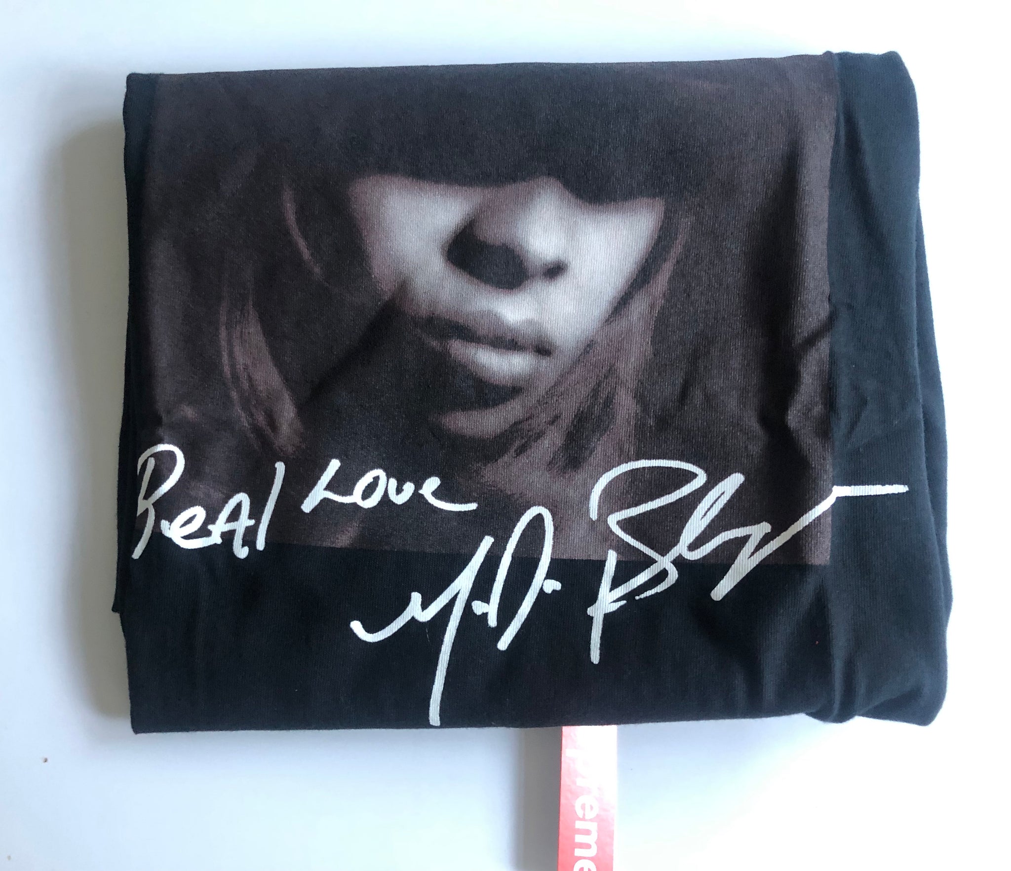 Supreme/Mary J. Blige Photo Tee – SSAuthentic.com