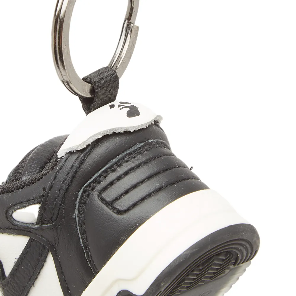Off-White OOO Sneaker Key Chain – SSAuthentic.com Off-White OOO Sneaker Key Chain – SSAuthentic.com